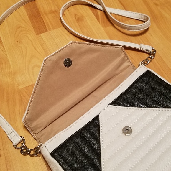 NINE WEST | envelope cross body - Picture 2 of 6